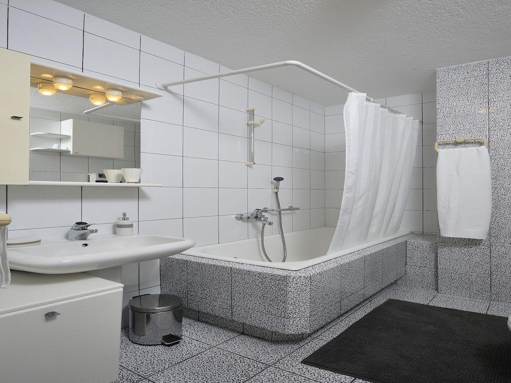 פורץ Apartment Vita חדר תמונה